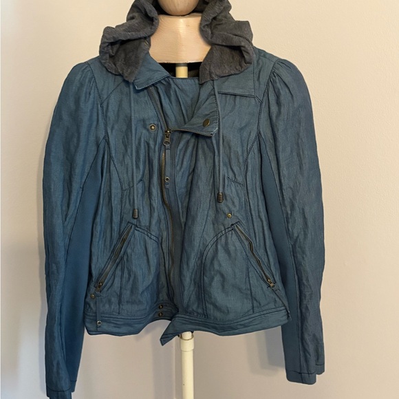 Free People Jackets & Blazers - Free People Denim Blue chambray soft Utility Jacket with‎ Charcoal Hood